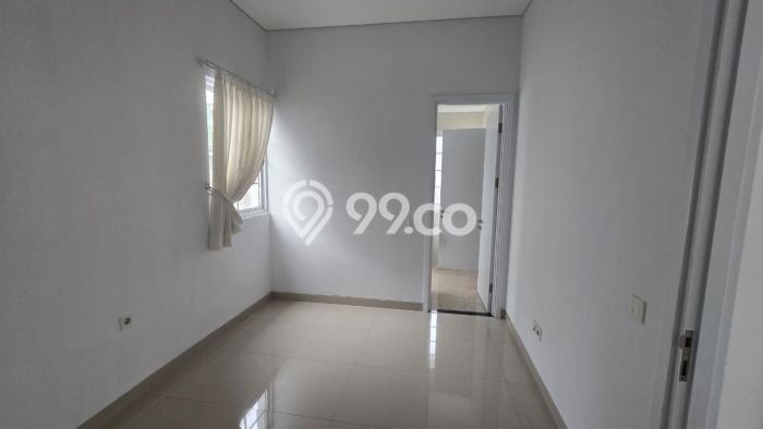 Disewakan! Rumah 4 Kamar Tidur &
3 Kamar Mandi di BSD, Tangerang Disewakan! Rumah 4 Kamar Tidur &
3 Kamar Mandi di BSD, Tangerang