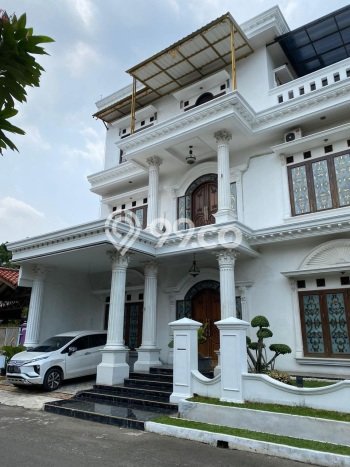 Siap Huni Rumah Mewah 6 Kamar di Tangerang Dekat ke Mana Saja Siap Huni Rumah Mewah 6 Kamar di Tangerang Dekat ke Mana Saja