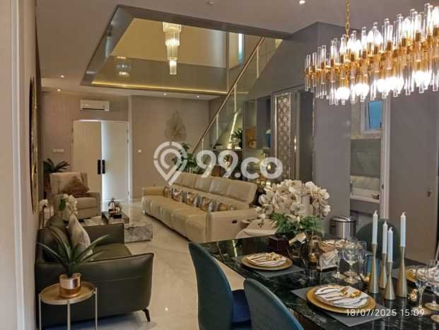 Rumah Elit Modern Tanpa Renovasi di Gading Serpong Tangerang Rumah Elit Modern Tanpa Renovasi di Gading Serpong Tangerang