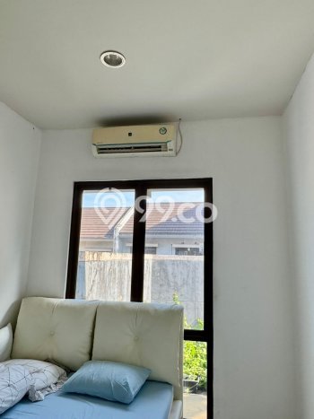 Rumah Eksklusif Siap Huni LT 160m2 di BSD, Tangerang Selatan Rumah Eksklusif Siap Huni LT 160m2 di BSD, Tangerang Selatan