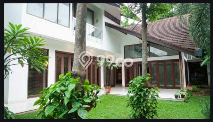 Jual Rumah Mewah Megah Dengan View Eksklusif di Kemang, Jakarta Selatan Jual Rumah Mewah Megah Dengan View Eksklusif di Kemang, Jakarta Selatan