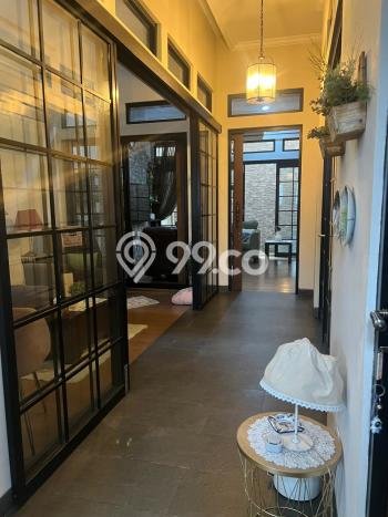 Rumah Luxury Modern Siap Huni di BSD Tangerang Rumah Luxury Modern Siap Huni di BSD Tangerang