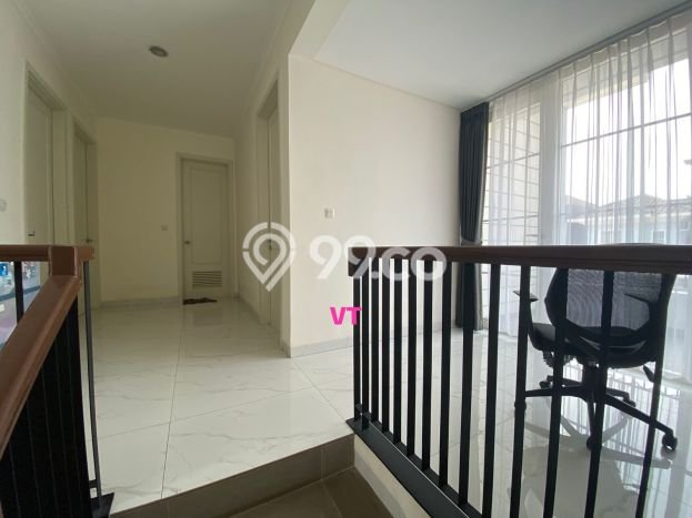 Hunian Elit LB 160m2 Siap Pakai Desain Elegan di Suvarna Sutera, Tangerang Hunian Elit LB 160m2 Siap Pakai Desain Elegan di Suvarna Sutera, Tangerang