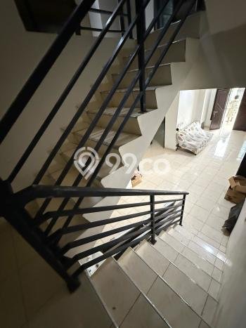 Dijual Hunian Rumah Terawat 4 KT di Gading Serpong, Tangerang Dijual Hunian Rumah Terawat 4 KT di Gading Serpong, Tangerang