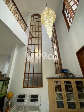 Rumah Elit LB 350m2 Siap Pakai Desain Elegan di BSD Golden Viena, Tangerang Rumah Elit LB 350m2 Siap Pakai Desain Elegan di BSD Golden Viena, Tangerang