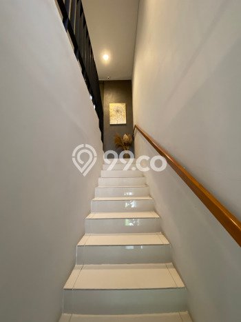 Rumah Elit Modern Siap Huni di BSD City Tangerang Rumah Elit Modern Siap Huni di BSD City Tangerang