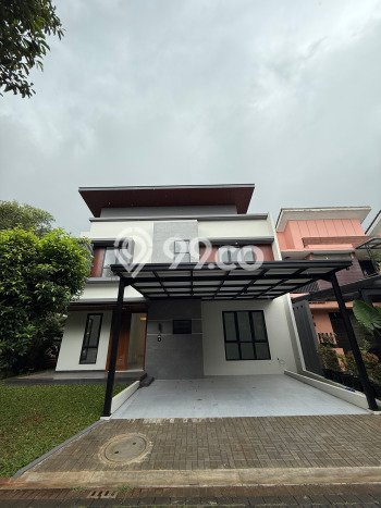 Rumah Elit Modern Tanpa Renovasi di BSD City Tangerang Rumah Elit Modern Tanpa Renovasi di BSD City Tangerang