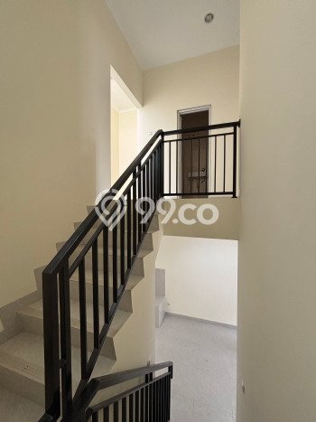 Rumah Luas Asri 3 KT Siap Pakai di Gading Serpong Tangerang Rumah Luas Asri 3 KT Siap Pakai di Gading Serpong Tangerang