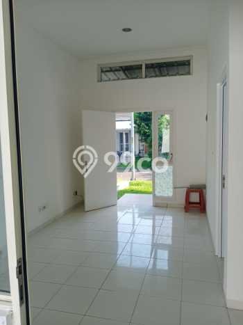 Dijual Rumah Eksklusif 2 KT di Suvarna Sutera, Tangerang Dijual Rumah Eksklusif 2 KT di Suvarna Sutera, Tangerang