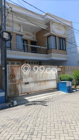 Dijual Hunian Rumah Nyaman 4 Kamar di Wadungasri, Sidoarjo Dijual Hunian Rumah Nyaman 4 Kamar di Wadungasri, Sidoarjo
