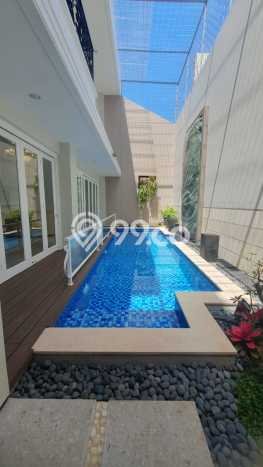 Rumah Elit LB 425m2 Siap Huni Desain Elegan di Pondok Indah, Jakarta Selatan Rumah Elit LB 425m2 Siap Huni Desain Elegan di Pondok Indah, Jakarta Selatan
