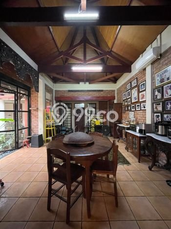 Rumah Luxury Modern Tanpa Renovasi di Sektor 1 - Bintaro Jakarta Selatan Rumah Luxury Modern Tanpa Renovasi di Sektor 1 - Bintaro Jakarta Selatan