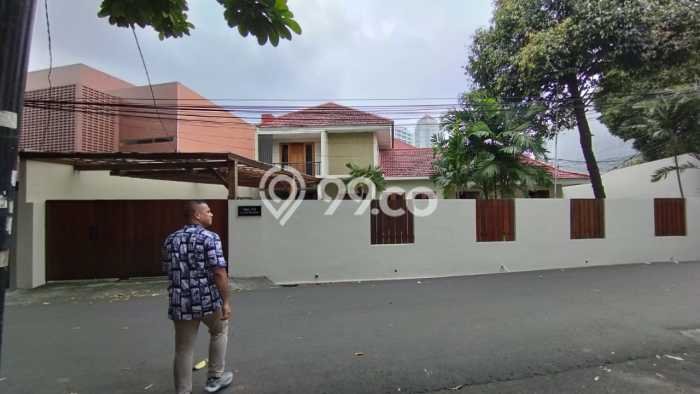Hunian Luxury Siap Huni di Jakarta Selatan Fasilitas Lengkap Hunian Luxury Siap Huni di Jakarta Selatan Fasilitas Lengkap