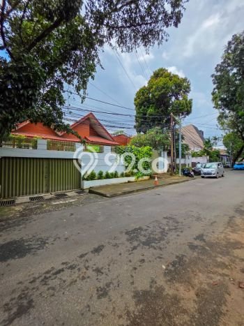 Dijual Rumah Premium dengan Fasilitas Sekitar Lengkap di Kebayoran Baru, Jakarta Selatan Dijual Rumah Premium dengan Fasilitas Sekitar Lengkap di Kebayoran Baru, Jakarta Selatan