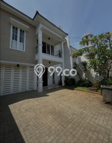 Rumah Luxury Modern Siap Huni di Pejaten Jakarta Selatan Rumah Luxury Modern Siap Huni di Pejaten Jakarta Selatan