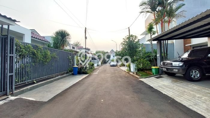 Hunian Mewah LB 188m2 Siap Huni Desain Elegan di Lebak Bulus, Jakarta Selatan Hunian Mewah LB 188m2 Siap Huni Desain Elegan di Lebak Bulus, Jakarta Selatan