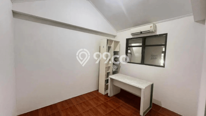 Jual Rumah Strategis Bagus Punya 4 KT di Cilandak Jakarta Selatan - Jual Rumah Strategis Bagus Punya 4 KT di Cilandak Jakarta Selatan -