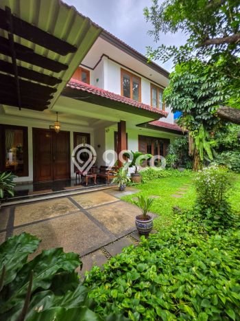 Dijual Hunian Mewah dengan Fasilitas Sekitar Komplit di Kebayoran Baru, Jakarta Selatan Dijual Hunian Mewah dengan Fasilitas Sekitar Komplit di Kebayoran Baru, Jakarta Selatan