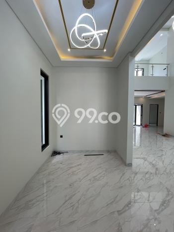 Rumah Eksklusif Siap Huni LT 307m2 di Kebayoran Baru, Jakarta Selatan Rumah Eksklusif Siap Huni LT 307m2 di Kebayoran Baru, Jakarta Selatan