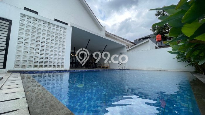 Dijual Rumah Luas Elegan Dengan View Cantik di Cipete, Jakarta Selatan Dijual Rumah Luas Elegan Dengan View Cantik di Cipete, Jakarta Selatan