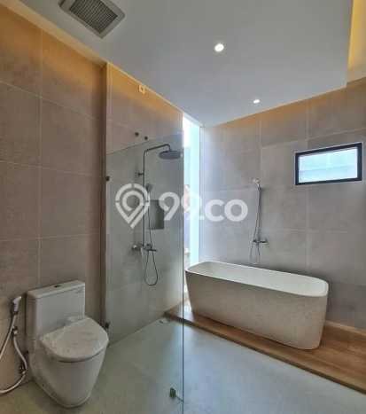 Dijual Rumah Mewah Elegan Dengan View Eksklusif di Mampang, Jakarta Selatan Dijual Rumah Mewah Elegan Dengan View Eksklusif di Mampang, Jakarta Selatan