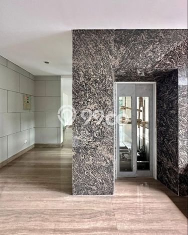 Ready to Use! Luxury House LT 489m2 Desain Modern di Pondok Indah Ready to Use! Luxury House LT 489m2 Desain Modern di Pondok Indah