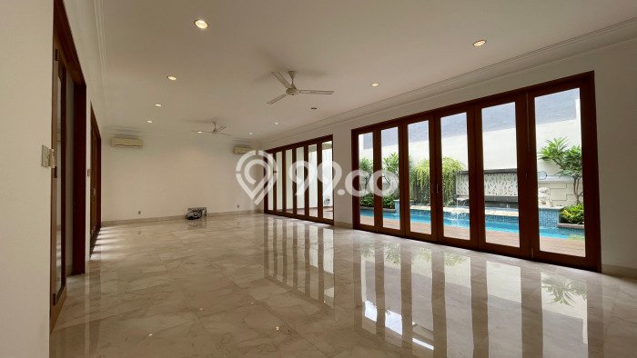 Dijual Rumah Elit Exclusive di Cilandak, Jakarta Selatan Dijual Rumah Elit Exclusive di Cilandak, Jakarta Selatan
