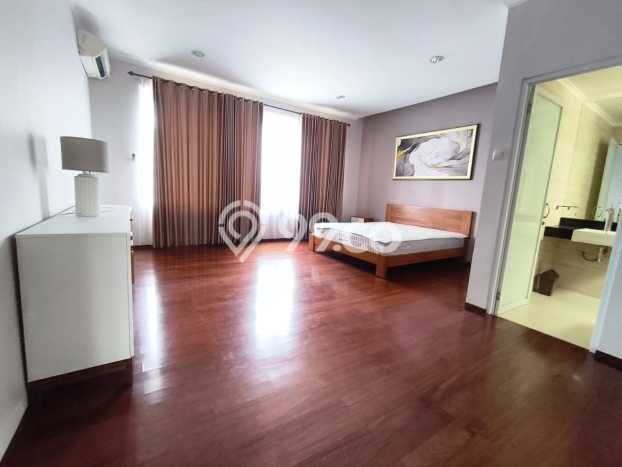 Jarang Ada! Rumah Sewa 3 Kamar Bagus Siap Huni Jeruk Purut Jarang Ada! Rumah Sewa 3 Kamar Bagus Siap Huni Jeruk Purut