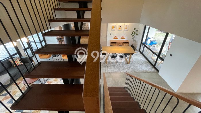 Dijual Rumah Luas Elegan Dengan View Cantik di Cipete, Jakarta Selatan Dijual Rumah Luas Elegan Dengan View Cantik di Cipete, Jakarta Selatan