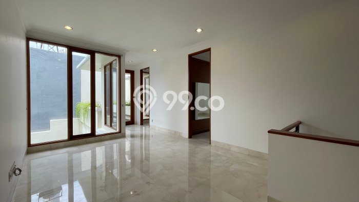 Dijual Rumah Elit Exclusive di Cilandak, Jakarta Selatan Dijual Rumah Elit Exclusive di Cilandak, Jakarta Selatan