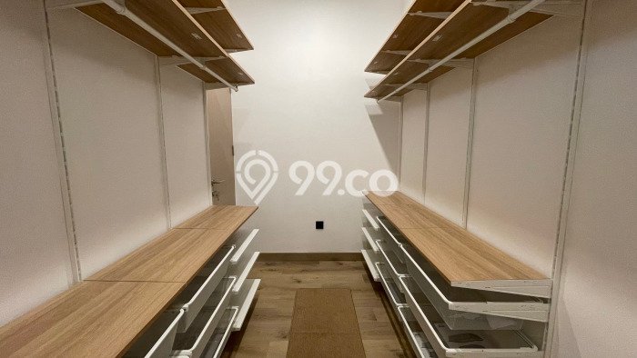 Dijual Rumah Luas Elegan Dengan View Cantik di Cipete, Jakarta Selatan Dijual Rumah Luas Elegan Dengan View Cantik di Cipete, Jakarta Selatan