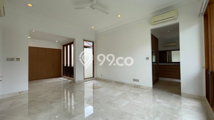Dijual Rumah Elit Exclusive di Cilandak, Jakarta Selatan Dijual Rumah Elit Exclusive di Cilandak, Jakarta Selatan