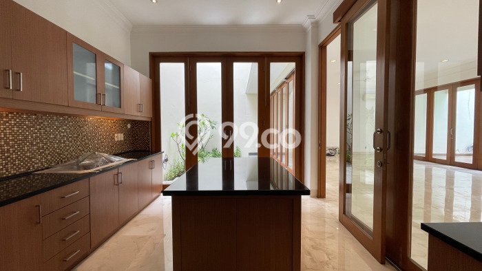 Dijual Rumah Elit Exclusive di Cilandak, Jakarta Selatan Dijual Rumah Elit Exclusive di Cilandak, Jakarta Selatan