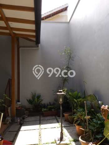 Hunian Elit LB 190m2 Siap Huni Desain Elegan di Cigadung, Bandung Hunian Elit LB 190m2 Siap Huni Desain Elegan di Cigadung, Bandung