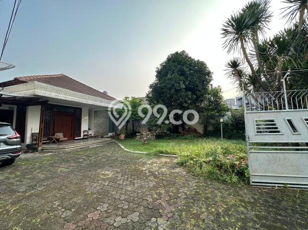Dijual Rumah Mewah Exclusive di Kebon Jeruk, Jakarta Barat Dijual Rumah Mewah Exclusive di Kebon Jeruk, Jakarta Barat