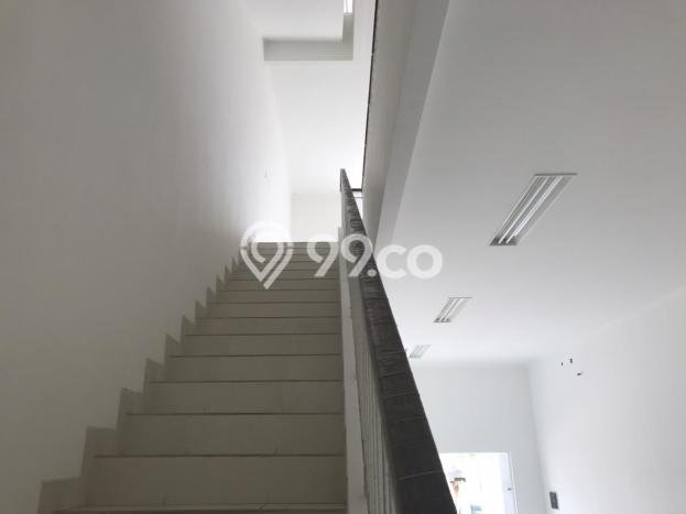 Ruko Dijual di Prime Area Tangerang Luas 204m2 Ruko Dijual di Prime Area Tangerang Luas 204m2