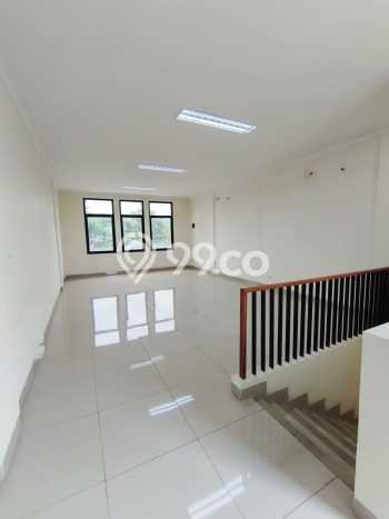 Unit Ruko disewakan di Curug Tangerang dengan LT 80m2 / LB 280m2 Unit Ruko disewakan di Curug Tangerang dengan LT 80m2 / LB 280m2