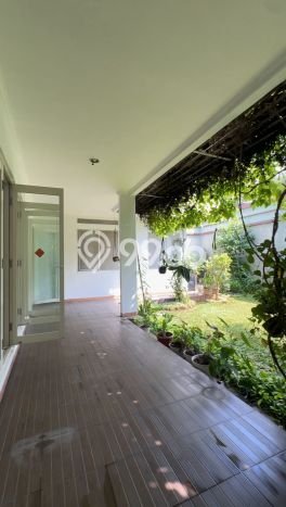 For Sale! Luxury House LT 420m2 Desain Elegan di Alam Sutera For Sale! Luxury House LT 420m2 Desain Elegan di Alam Sutera