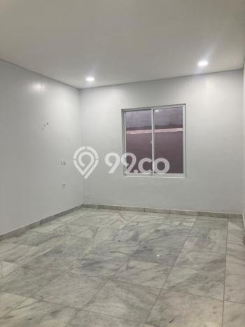 Rumah sewa siap pakai 4 Kamar Tidur di Alam Sutera, Tangerang Rumah sewa siap pakai 4 Kamar Tidur di Alam Sutera, Tangerang