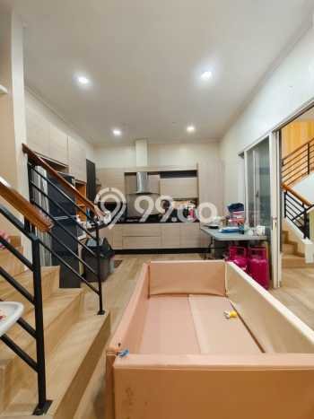 For Sale! Luxury House LT 119m2 Desain Elegan di Gading Serpong For Sale! Luxury House LT 119m2 Desain Elegan di Gading Serpong