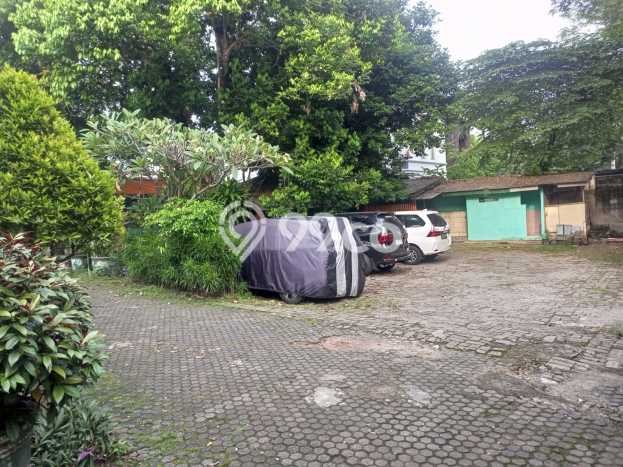 Jual Rumah Luas Elegan Dengan View Cantik di Lebak Bulus, Jakarta Selatan Jual Rumah Luas Elegan Dengan View Cantik di Lebak Bulus, Jakarta Selatan