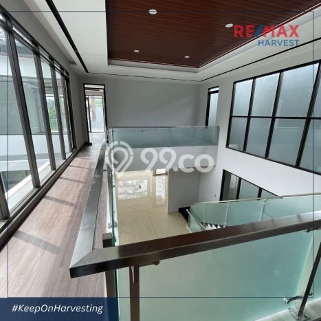 For Sale! Luxury House LT 435m2 Desain Modern di Kota Baru Parahyangan For Sale! Luxury House LT 435m2 Desain Modern di Kota Baru Parahyangan