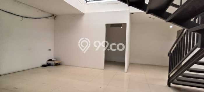 Disewakan Kantor di Kawasan Ramai Plumpang Luas 2048m2 Disewakan Kantor di Kawasan Ramai Plumpang Luas 2048m2