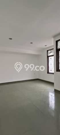 Rumah sewa siap pakai 4 KT di Sunter, Jakarta Utara Rumah sewa siap pakai 4 KT di Sunter, Jakarta Utara