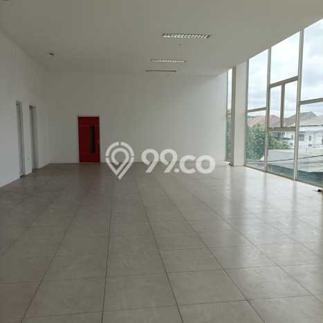 Disewakan Kantor di Kawasan Ramai Plumpang Luas 2048m2 Disewakan Kantor di Kawasan Ramai Plumpang Luas 2048m2