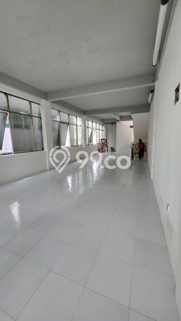 Ruko Komersial Dijual di Kebayoran Baru Jakarta Selatan LT 118m2 & LB 212m2 Ruko Komersial Dijual di Kebayoran Baru Jakarta Selatan LT 118m2 & LB 212m2