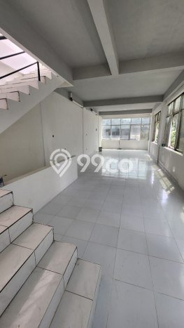 Ruko Komersial Dijual di Kebayoran Baru Jakarta Selatan LT 118m2 & LB 212m2 Ruko Komersial Dijual di Kebayoran Baru Jakarta Selatan LT 118m2 & LB 212m2
