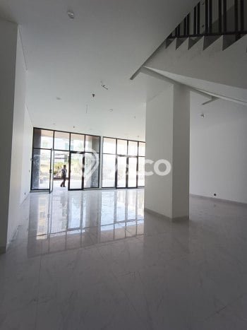 Unit Ruko disewakan di Menteng Jakarta Pusat dengan LT 60m2 / LB 180m2 Unit Ruko disewakan di Menteng Jakarta Pusat dengan LT 60m2 / LB 180m2