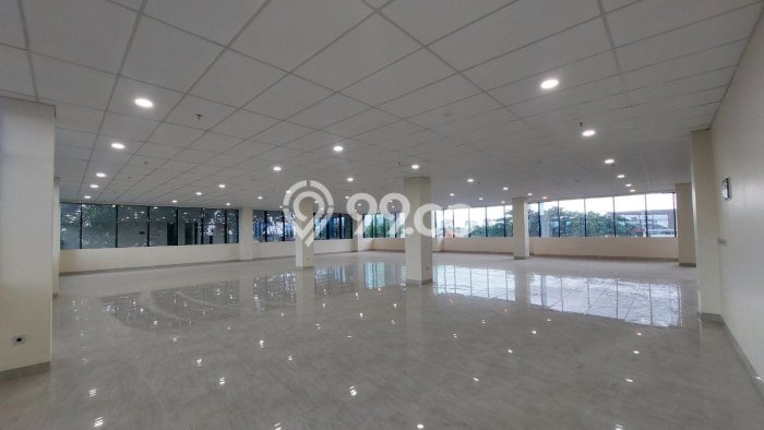 Lokasi Strategis! Dijual Kantor Bisnis di Kebayoran Lama, Jakarta Selatan Kondisi Baik Lokasi Strategis! Dijual Kantor Bisnis di Kebayoran Lama, Jakarta Selatan Kondisi Baik
