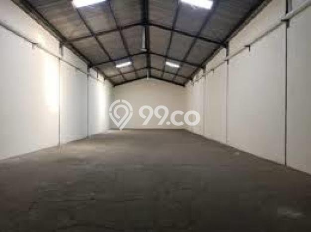 FOR SALE! Gudang di Driyorejo Gresik, LT 614m2, LB 492m2 FOR SALE! Gudang di Driyorejo Gresik, LT 614m2, LB 492m2